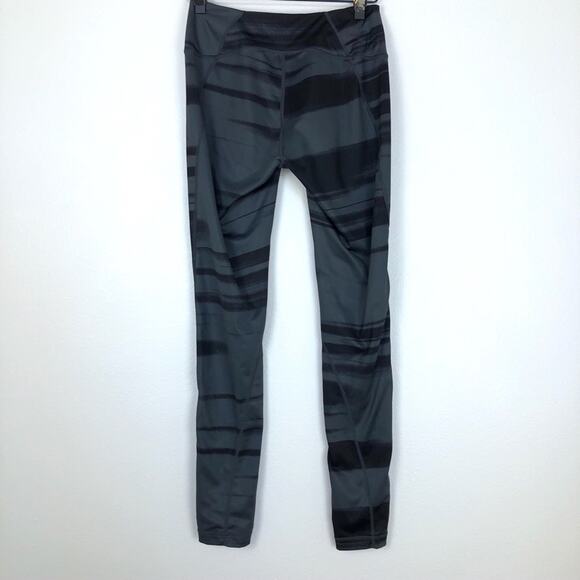 Z By Zella XS Striped Leggings in Black & Grey XS - Picture 3 of 8